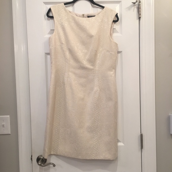 Ivory/Gold Tahari Dress! - Picture 1 of 5